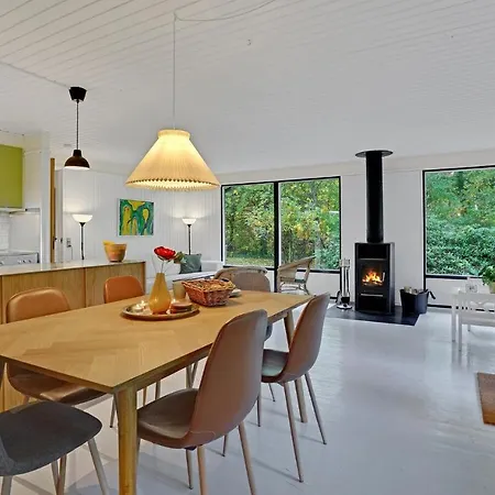 Stunning In With 3 Bedrooms 2 Melby